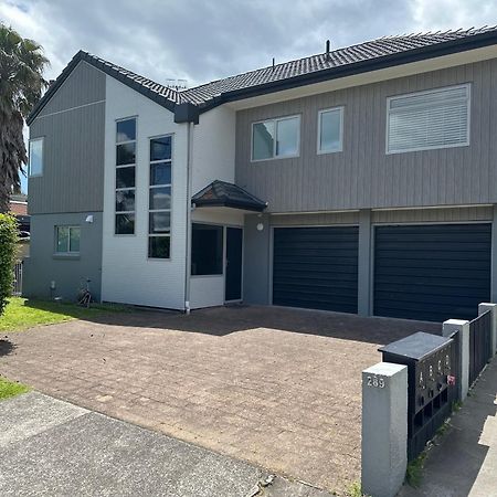 At The Bay - Mt Maunganui Holiday Home 陶朗加 外观 照片